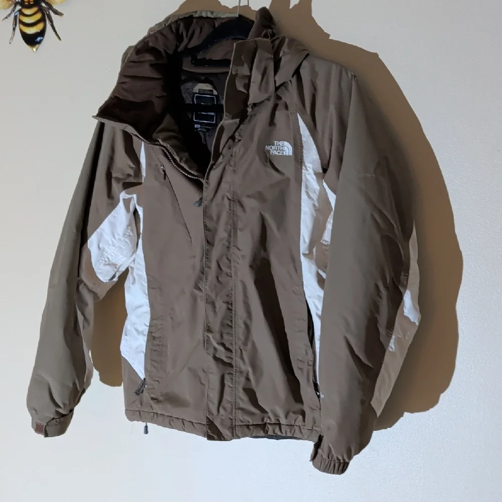 The North Face Taupe Jacket with White Side Panels - Picture 5 of 14
